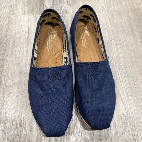 Toms Navy Blue Slip-On Shoes women’s 9.5 - Picture 5 of 9